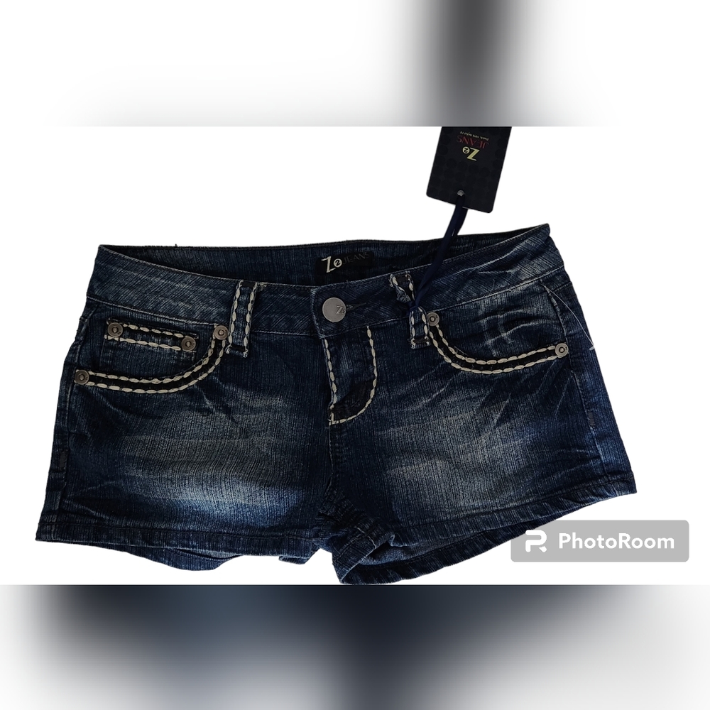 Y2k Z2  blue jeans short size 7  NWOT